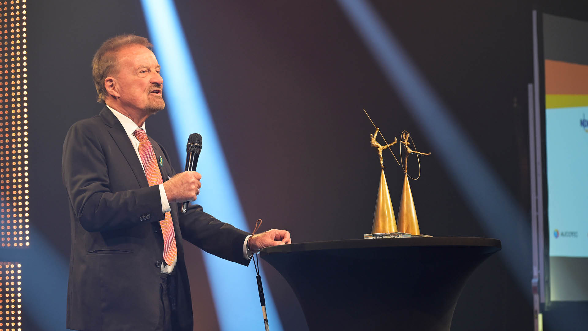 Die Ansprache des BSN-Pr sidenten Karl Finke zu Beginn der Gala